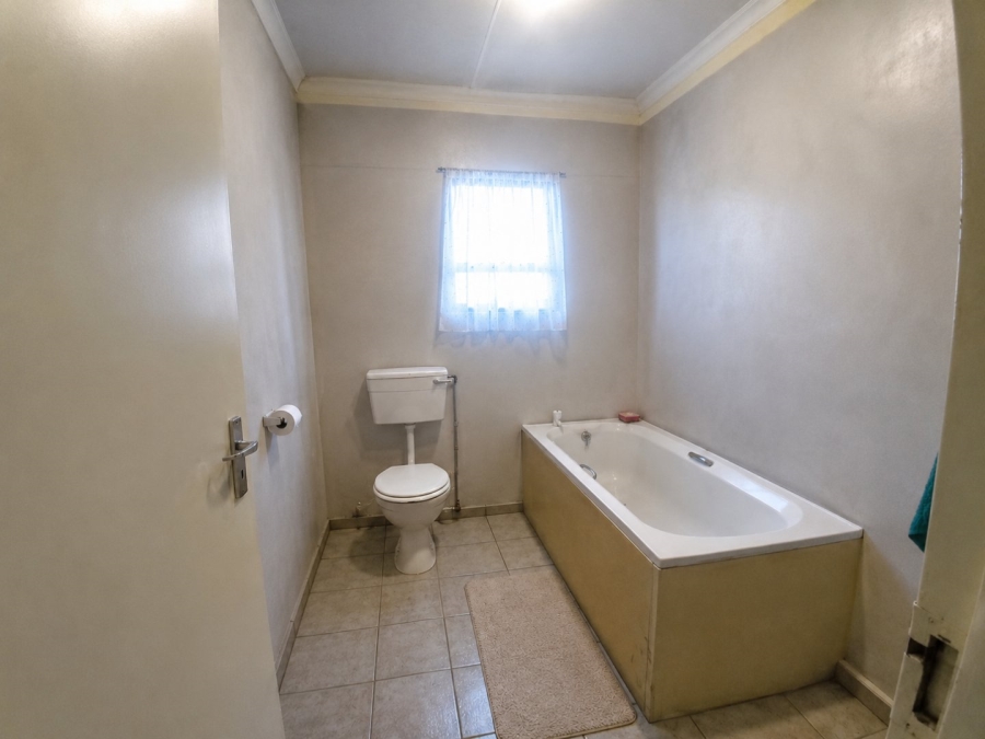 2 Bedroom Property for Sale in Forest Village Western Cape